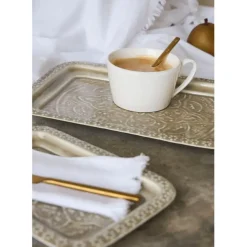 Fabrique de Styles Plateaux>Lot de 2 plateaux en fer - Arabise Grège