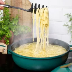 Fabrique de Styles Plats Et Appareils De Cuisson>Poêle en aluminium canopée d28cm - La Fabuleuse Vert