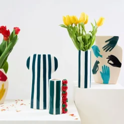 Fabrique de Styles Vases Et Soliflores>Vase en porcelaine avec mains h31cm - Visage-Arty Bleu